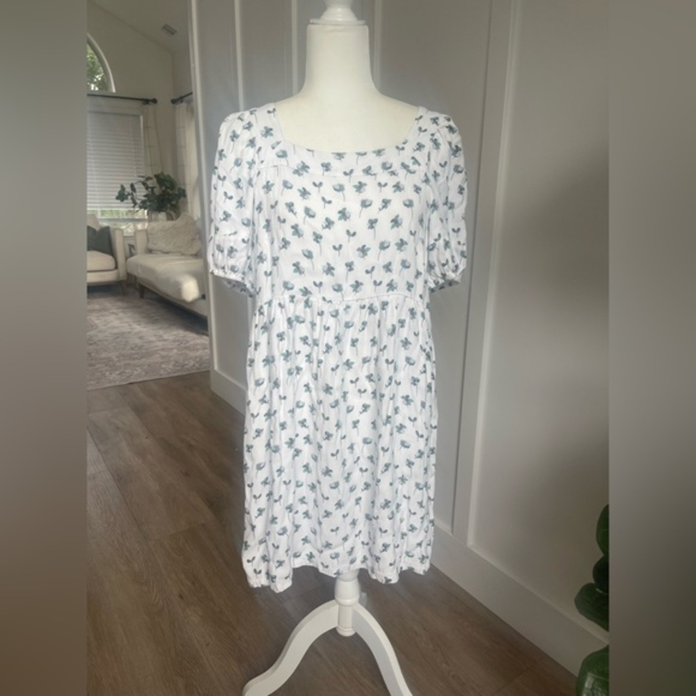 Loft woman’s floral dress